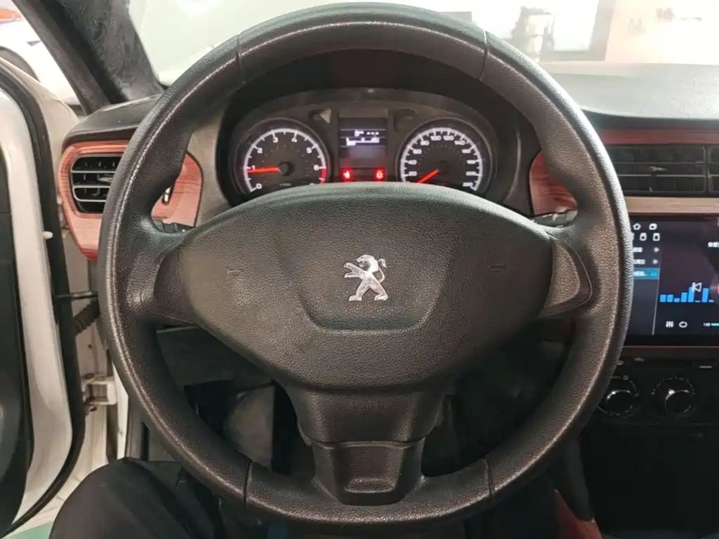 Peugeot 301 — миниатюра 11