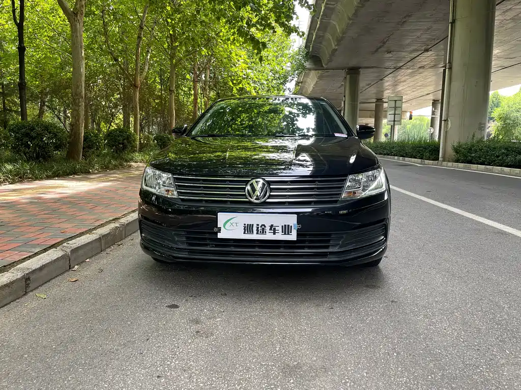 Volkswagen Lavida — миниатюра 2