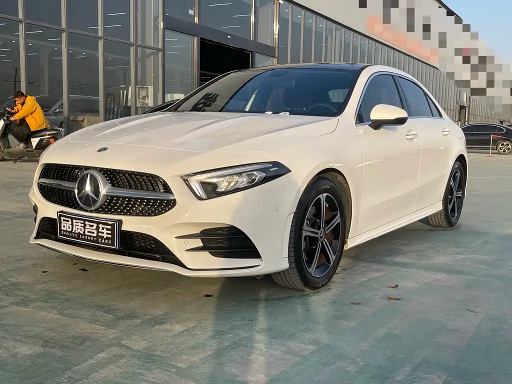 MERCEDES-BENZ A CLASS