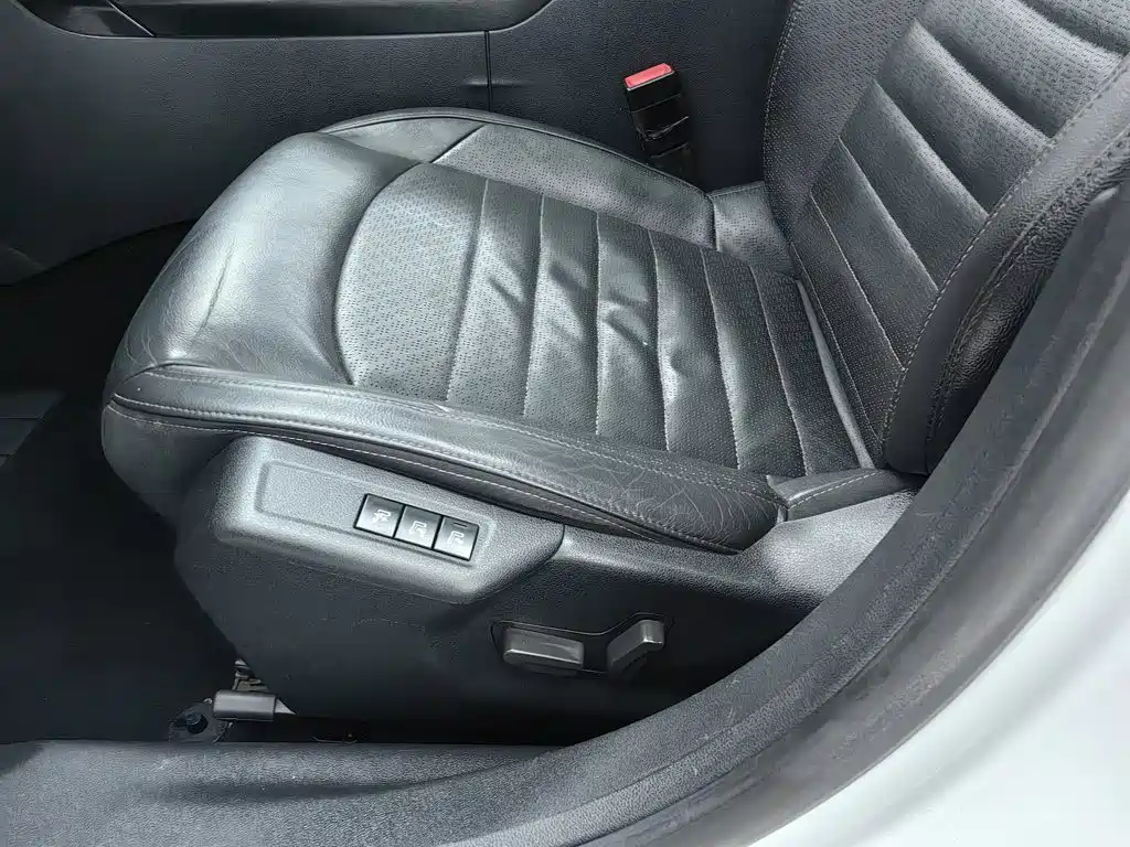 Citroen C6 — миниатюра 20