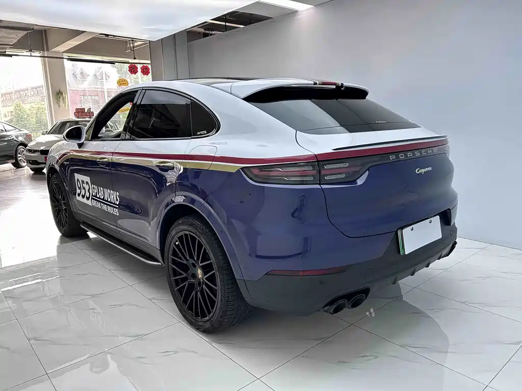 Porsche Cayenne Hybrid — миниатюра 5