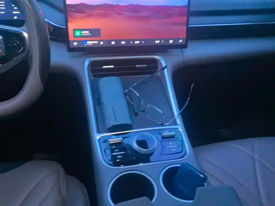 GEELY GALAXY GALAXY L6