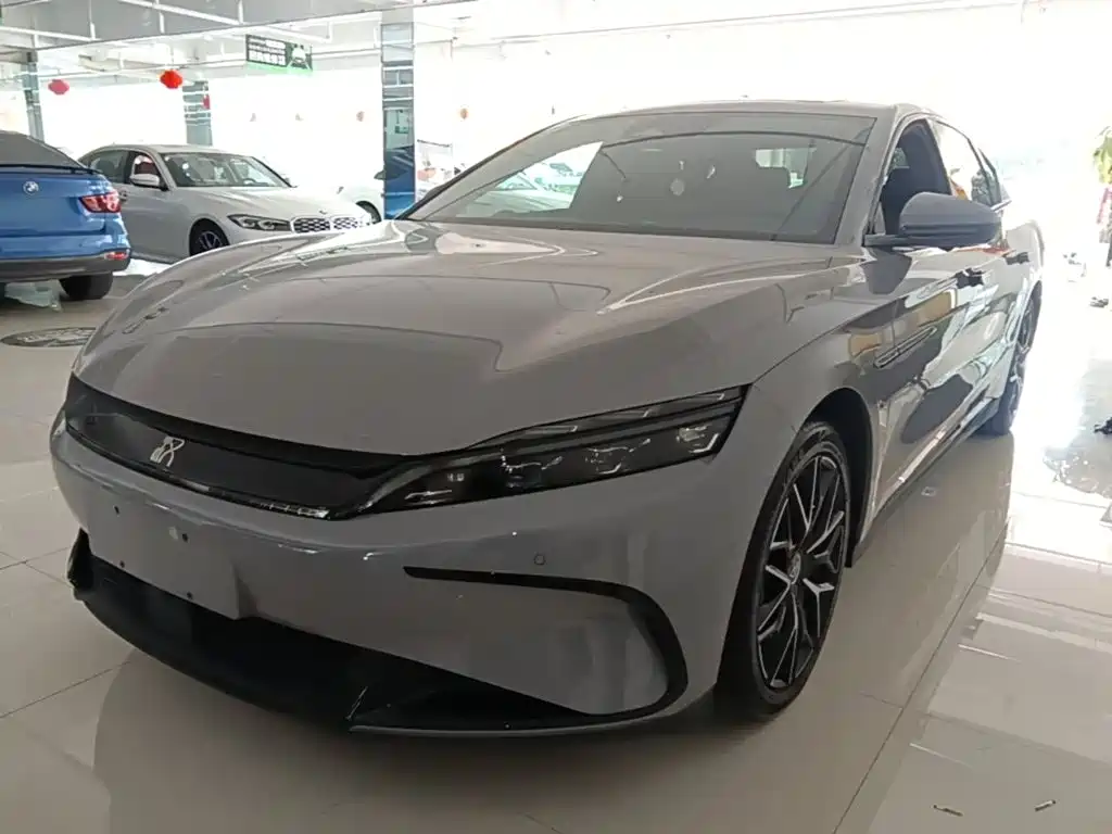 BYD Han — миниатюра 2