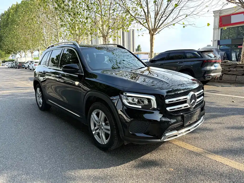 Mercedes-Benz GLB — миниатюра 3
