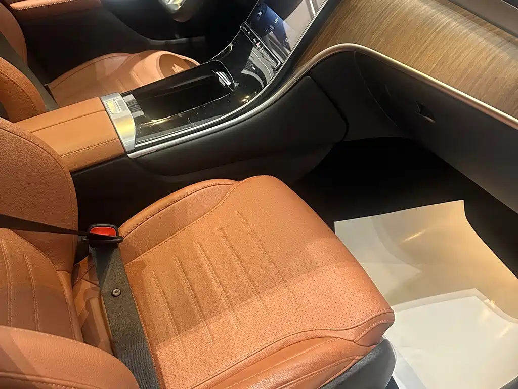 Mercedes-Benz GLC 2023 — фото 3