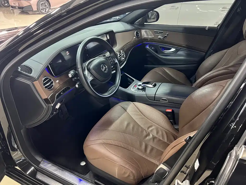 MERCEDES-BENZ S CLASS