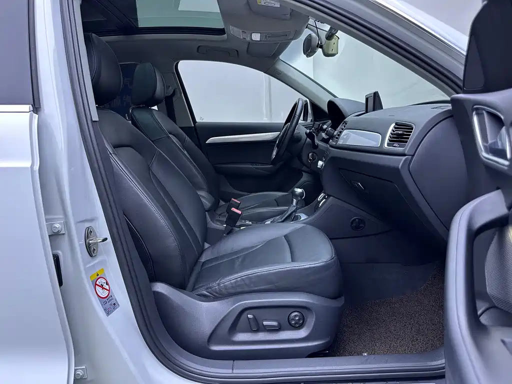 Audi Q3 — миниатюра 11