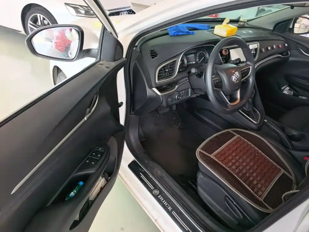 Buick Excelle — миниатюра 12