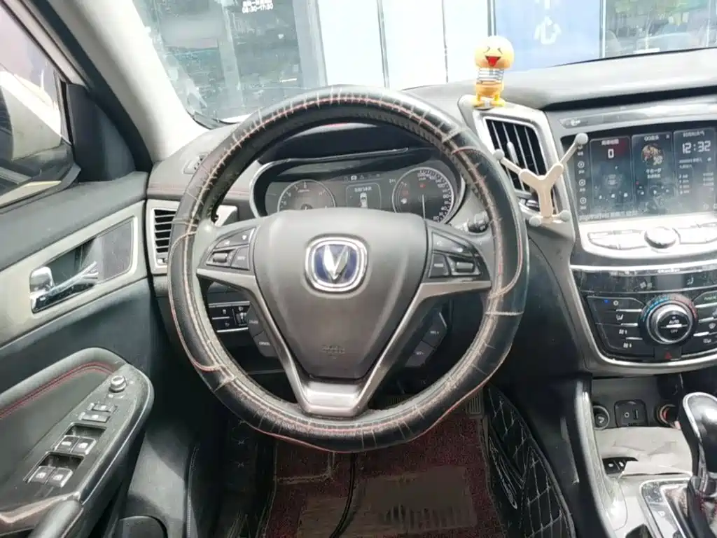 Changan CS75 — миниатюра 15