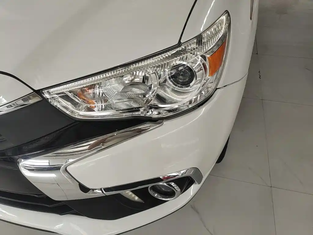 Mitsubishi ASX — миниатюра 24