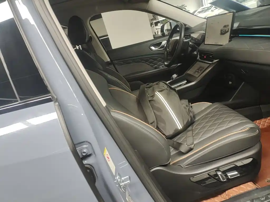 Wey Wey Latte DHT-PHEV — миниатюра 25