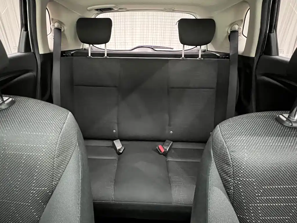 Honda Fit — миниатюра 9