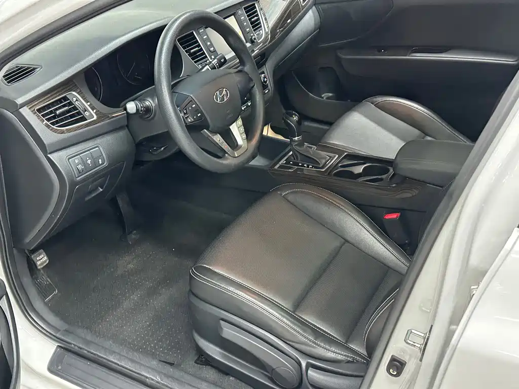 Hyundai Mistra — миниатюра 9