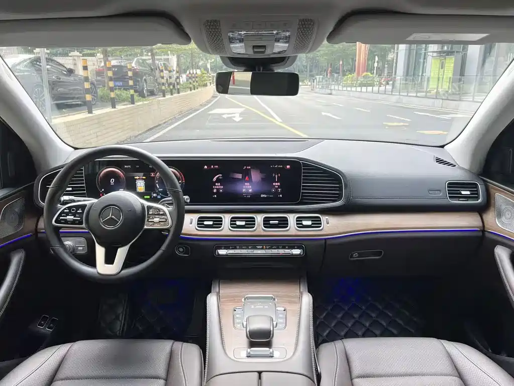 Mercedes-Benz GLE New Energy — миниатюра 5