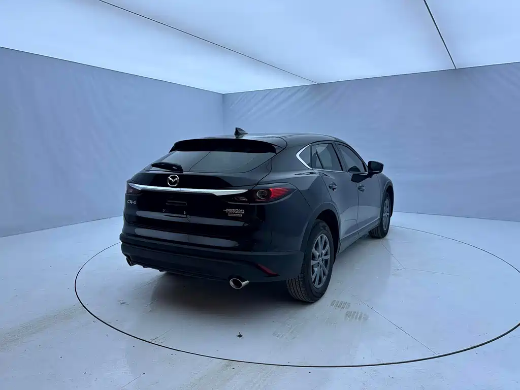 MAZDA CX 4