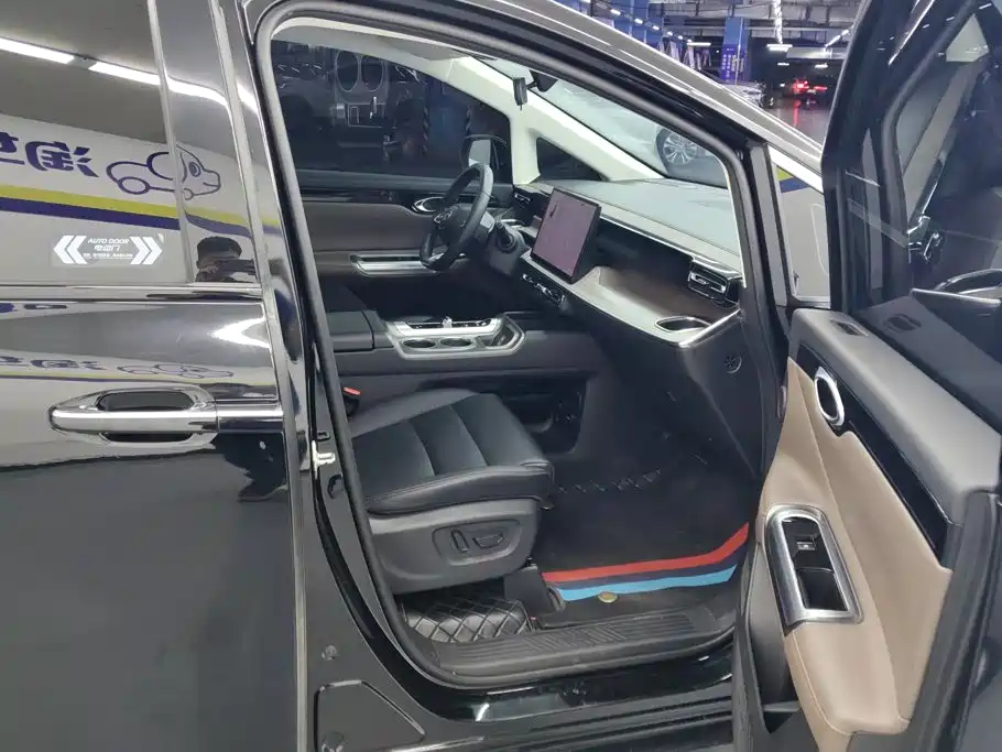 GAC Motor Trumpchi E8 — миниатюра 8