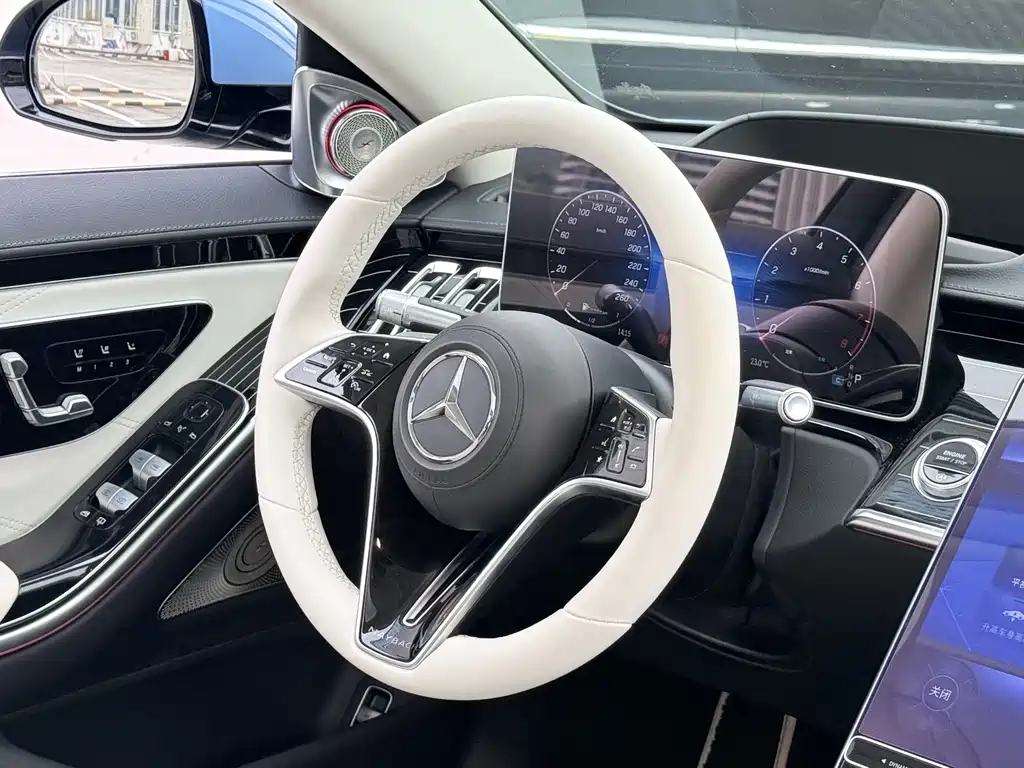 Mercedes-Benz S-Class — миниатюра 12