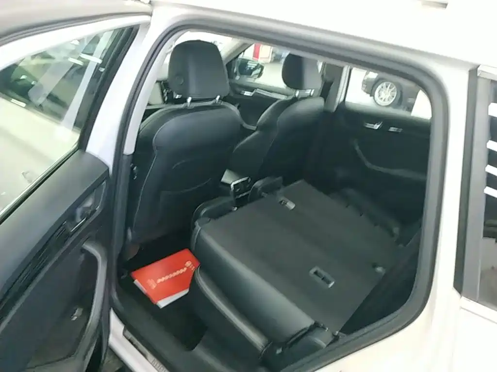 Skoda Kodiaq — миниатюра 17