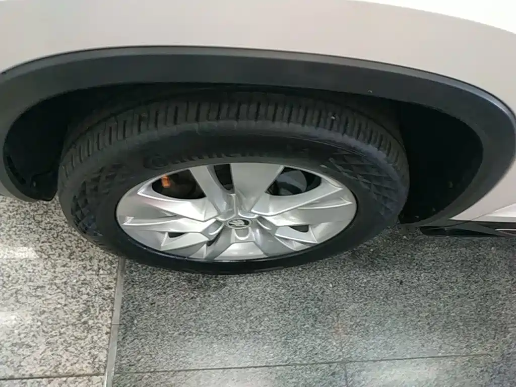 Skoda Kodiaq — миниатюра 23