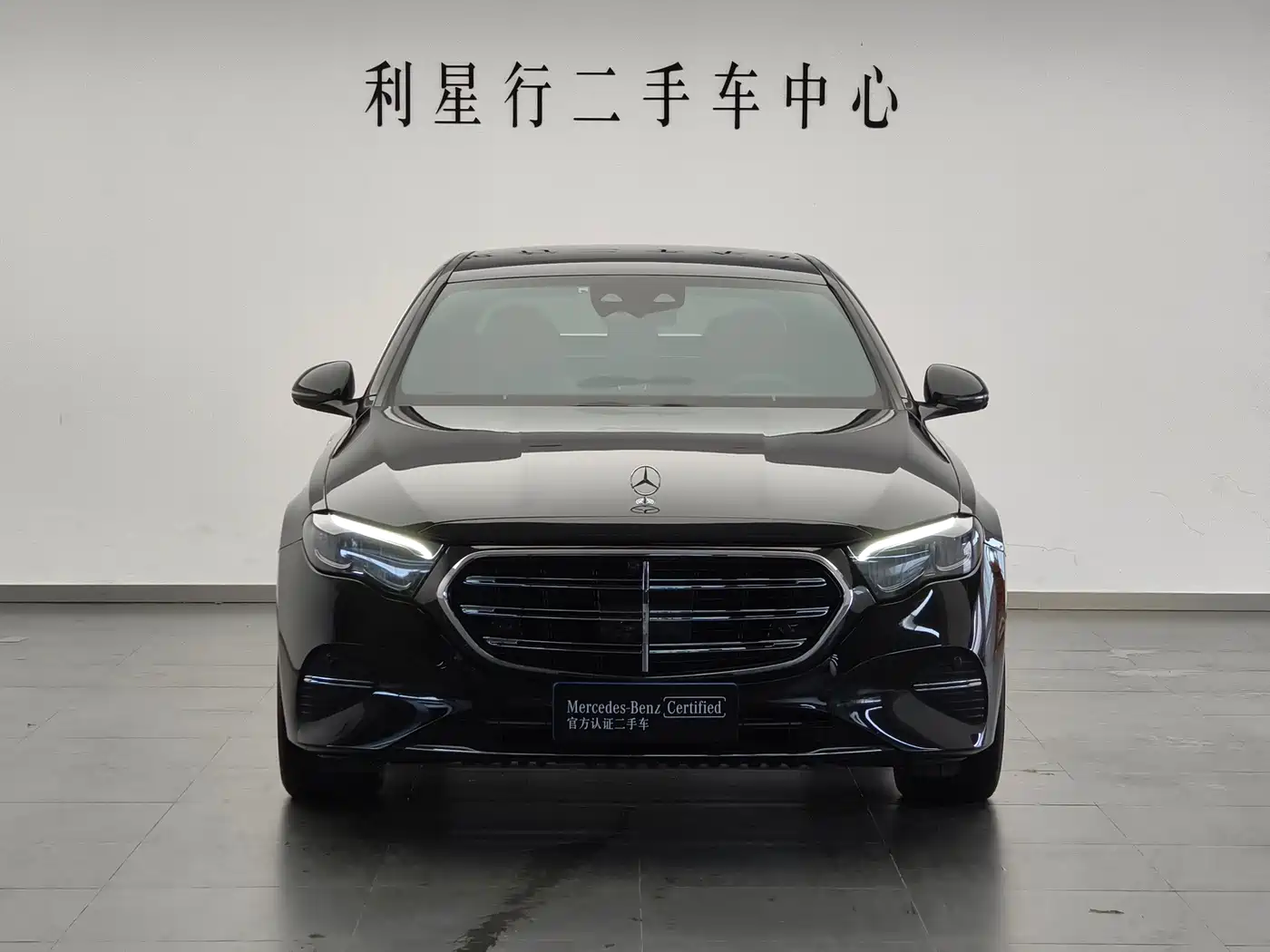 Mercedes-Benz E-Class 2024 Черный из Китая, фото 3