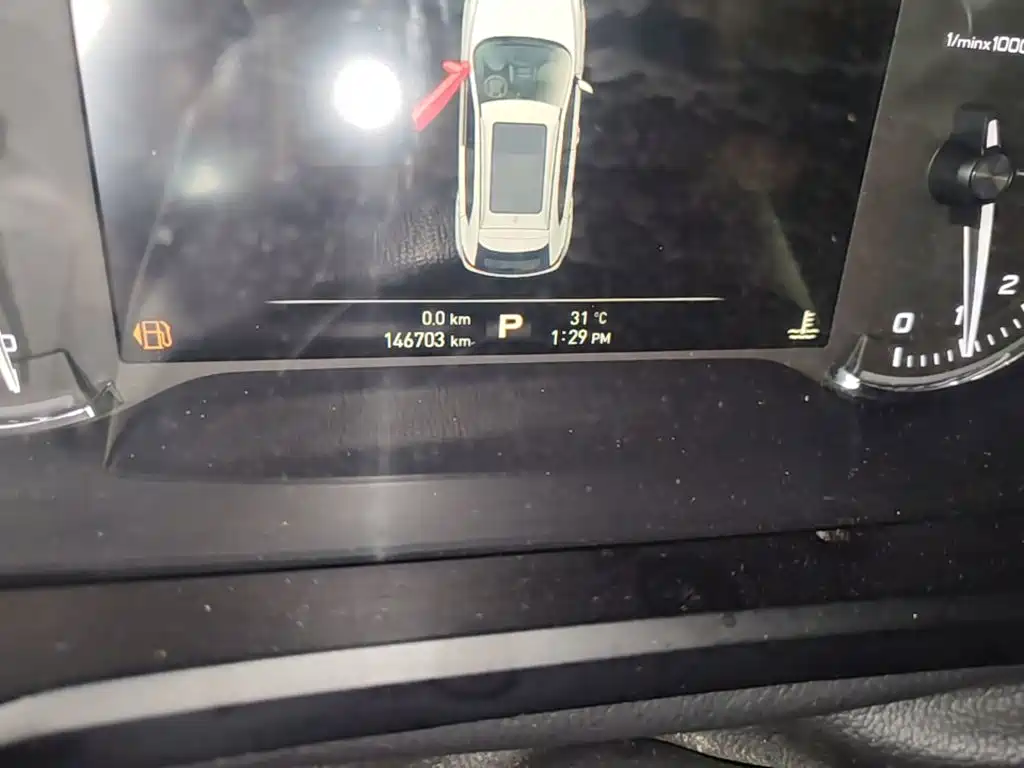 Roewe RX5 — миниатюра 12