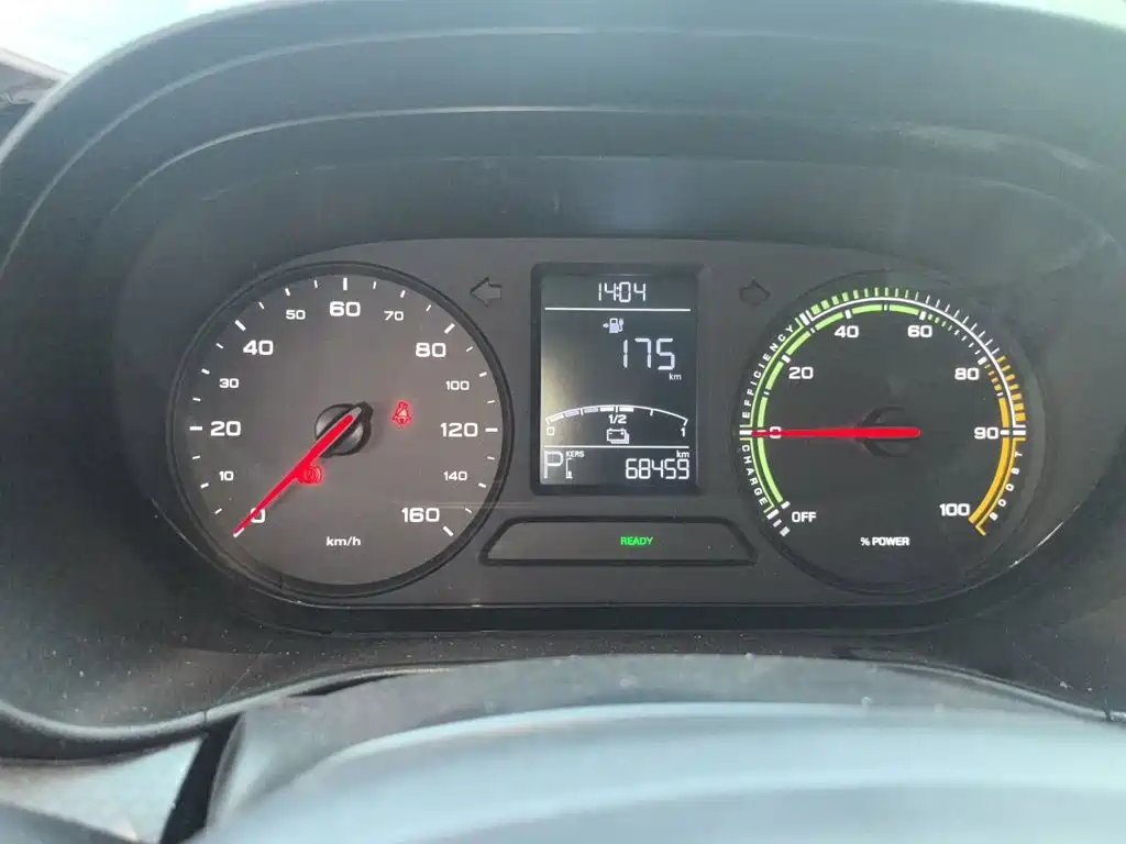Roewe Clever — миниатюра 7