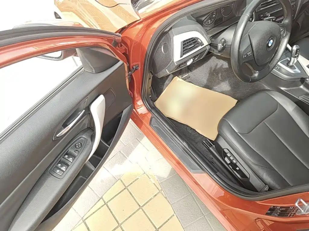 BMW 1 Series (Import) — миниатюра 16