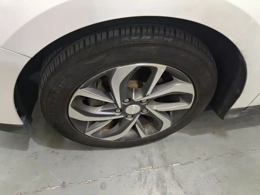 Buick Velite 6 — миниатюра 23