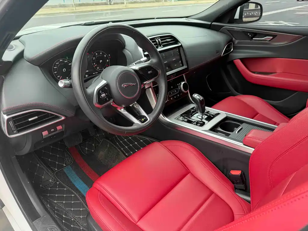Jaguar XEL — миниатюра 3