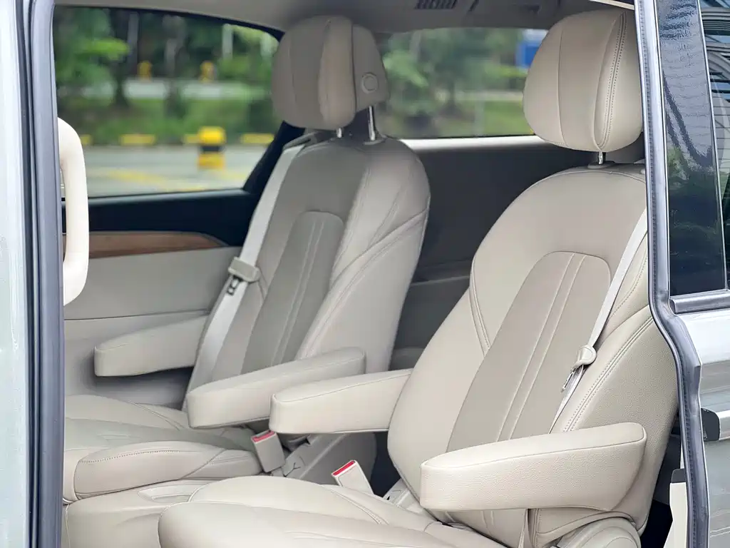 Buick GL8 2018 ES 28T Comfort VI