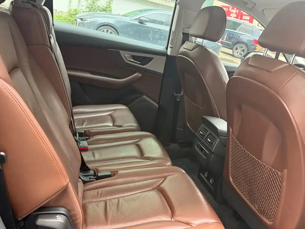Audi Q7 2018 40 TFSI Comfort