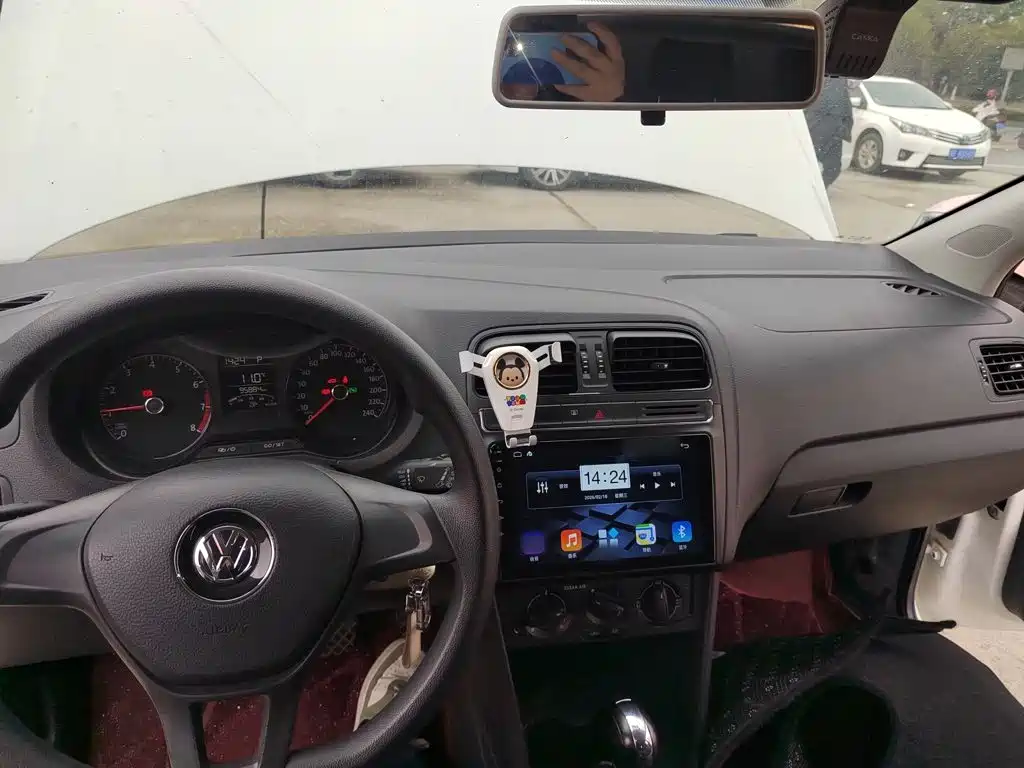 Volkswagen Polo — миниатюра 6