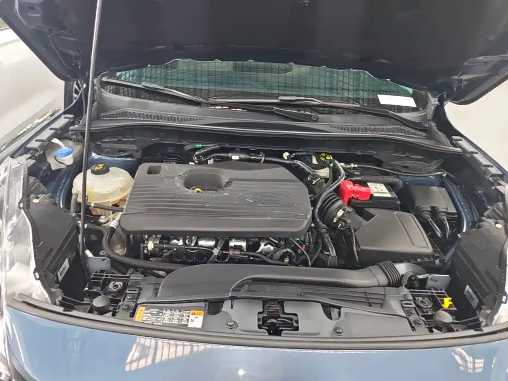 Ford Escape — миниатюра 20