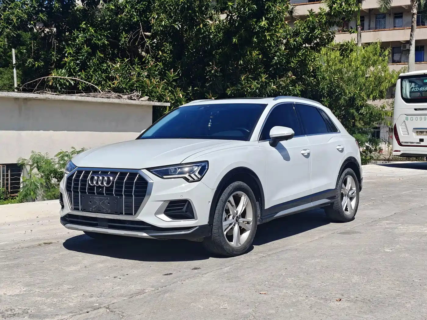 奥迪Q3 2022款 35 TFSI 时尚致雅型 2021