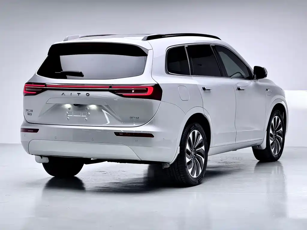 AITO ASK THE WORLD M7