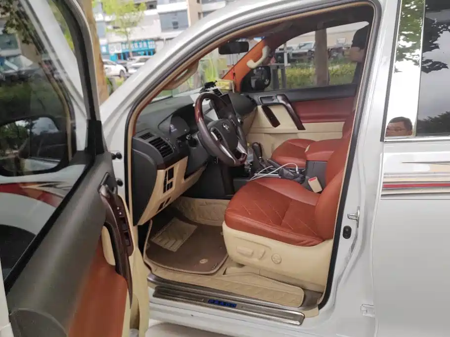 Toyota Prado (Import) — миниатюра 9