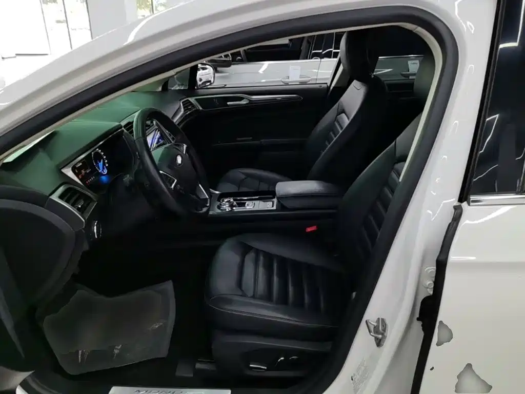 Ford Mondeo — миниатюра 15