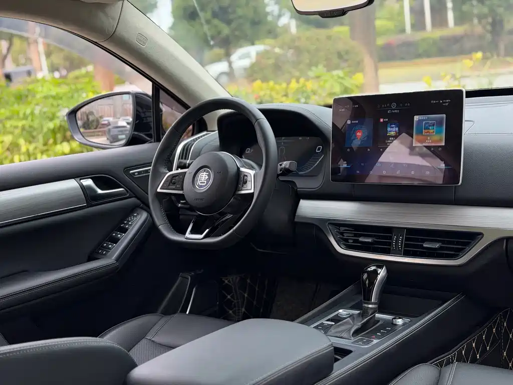 BYD Tang 2018 2.0T AT 7 мест V