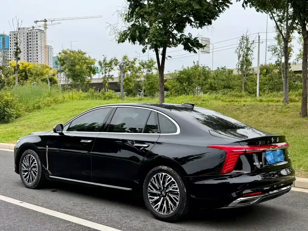 Hongqi Hongqi H5 — миниатюра 9