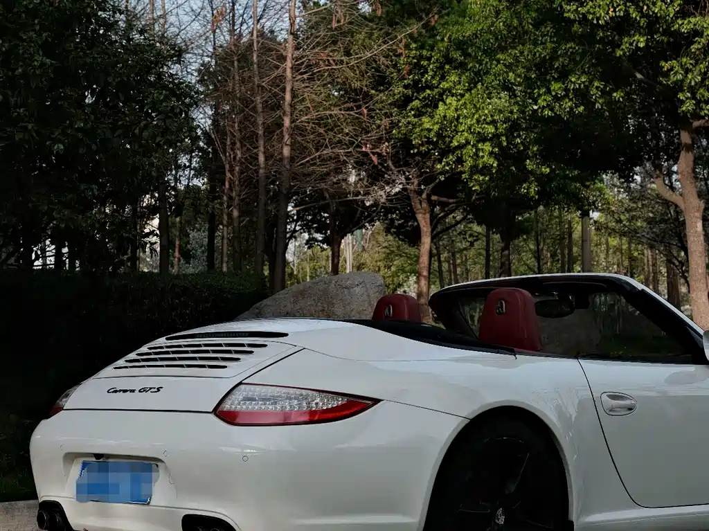 Porsche 911 2010 Carrera Cabriolet 3.6L