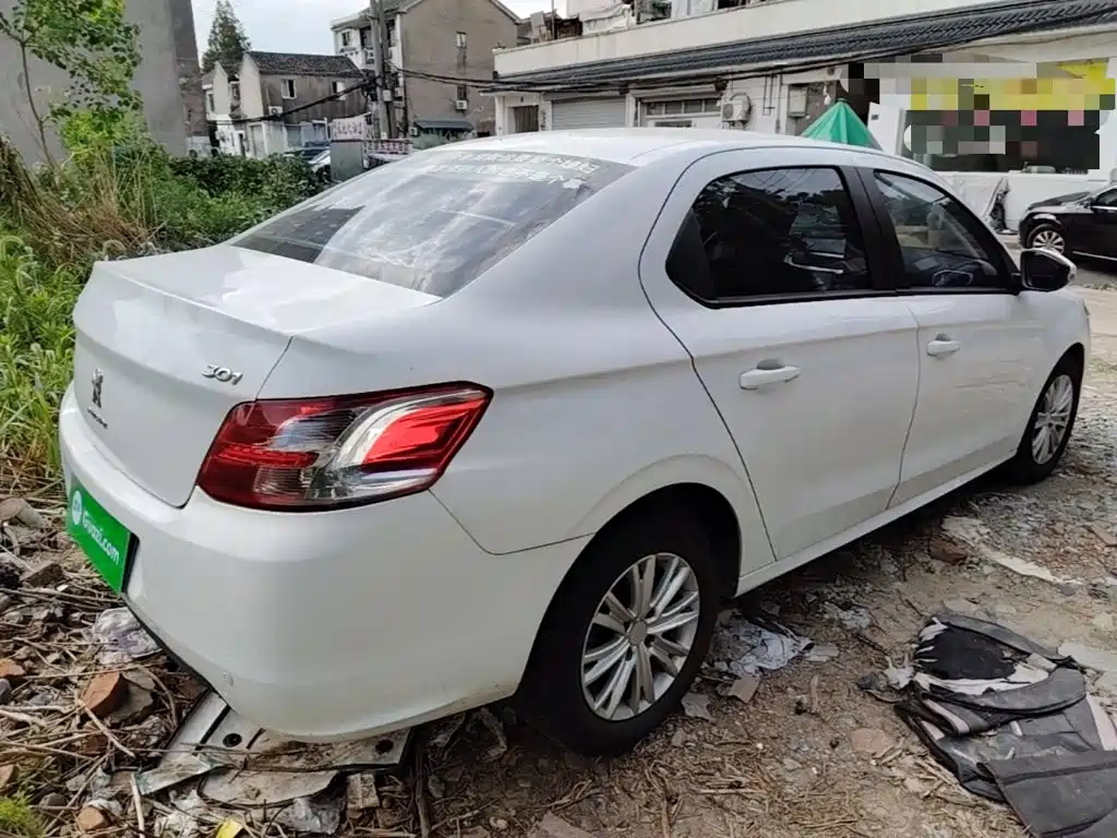 Peugeot 301 — миниатюра 7