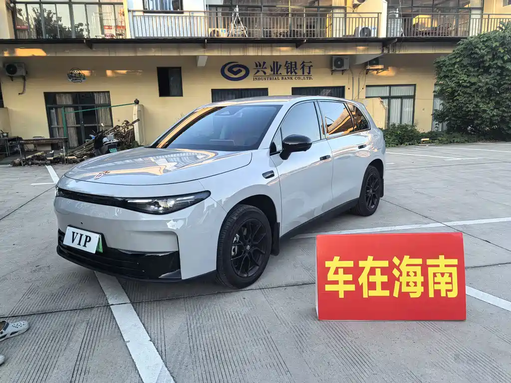 Leapmotor Leapmotor C10