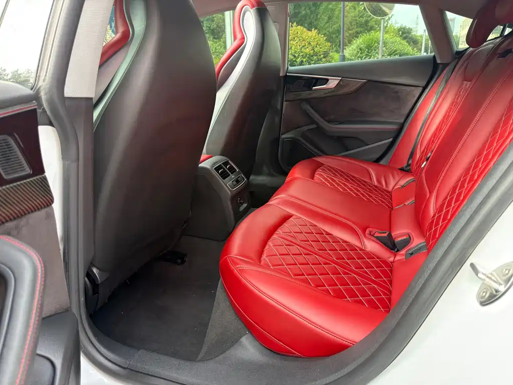 Audi A5 (Import) — миниатюра 13