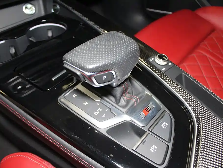 Audi S4 — миниатюра 12