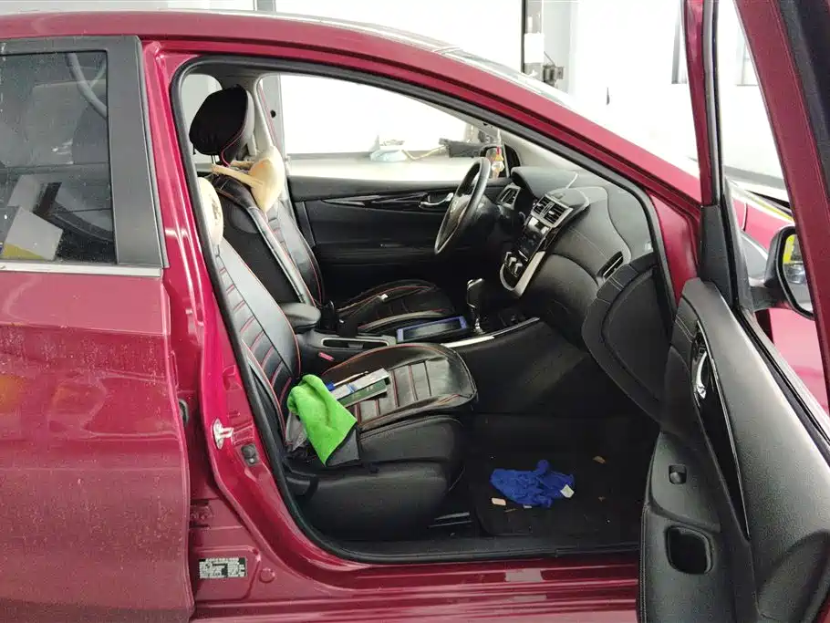Nissan Tiida 2021 1.6L CVT