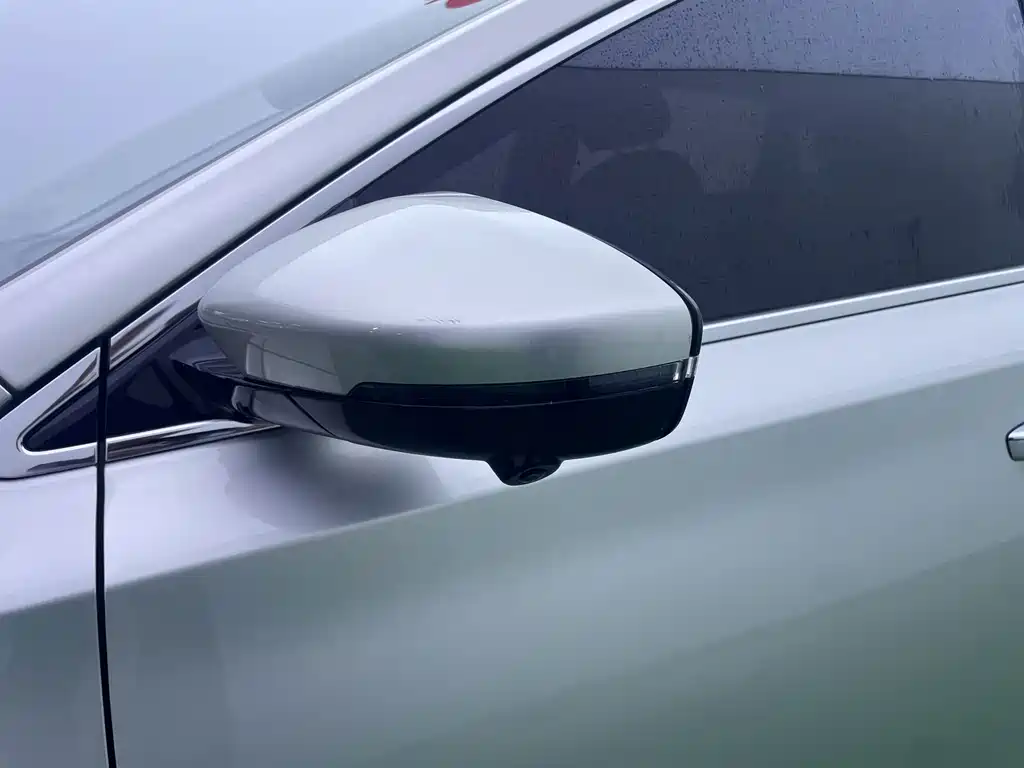 Roewe Feifan ER6 — миниатюра 10
