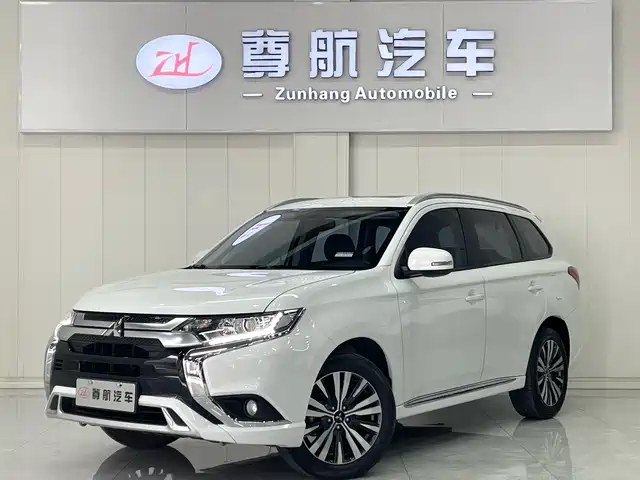 mitsubishi outlander