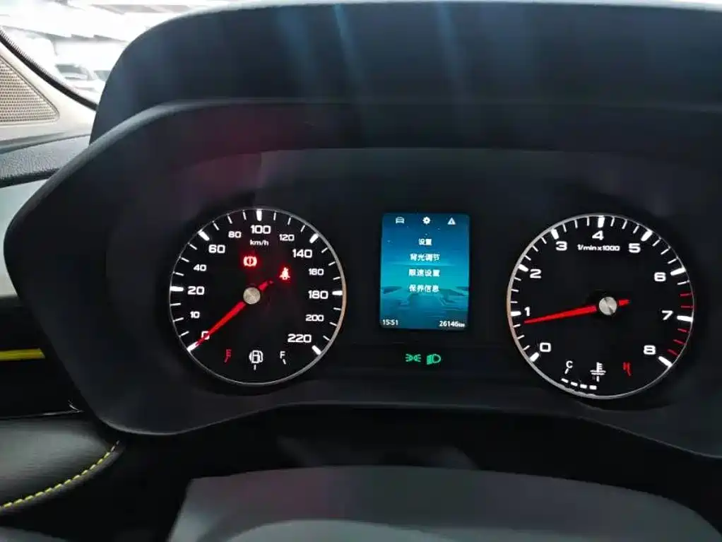 Roewe i5 — миниатюра 18