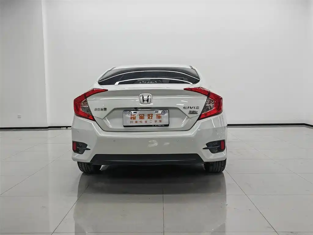 Honda Civic — миниатюра 4