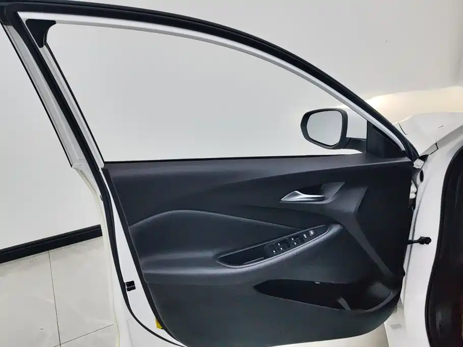 Buick Verano — миниатюра 7